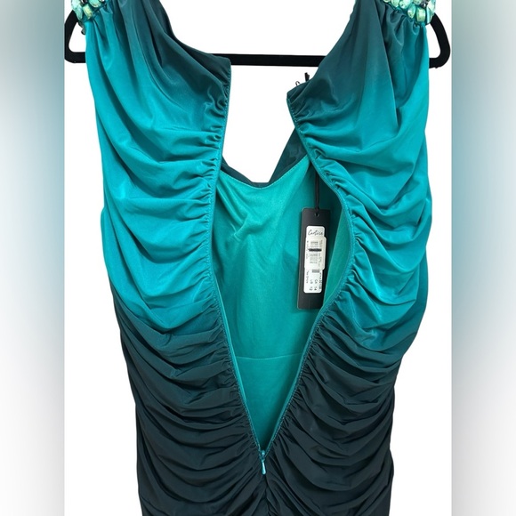NWT Cartise Women's Embellished Bead Ombre Teal Blue Ruched Zip Mini Dress Sz 12 - Picture 3 of 6
